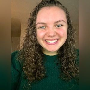 Meet your Posher, Kaitlyn